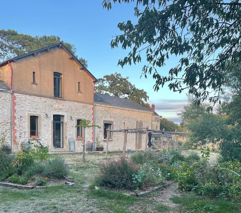 Superbe Maison De Campagne A Deux Pas De Nantes Treillieres Exterior photo